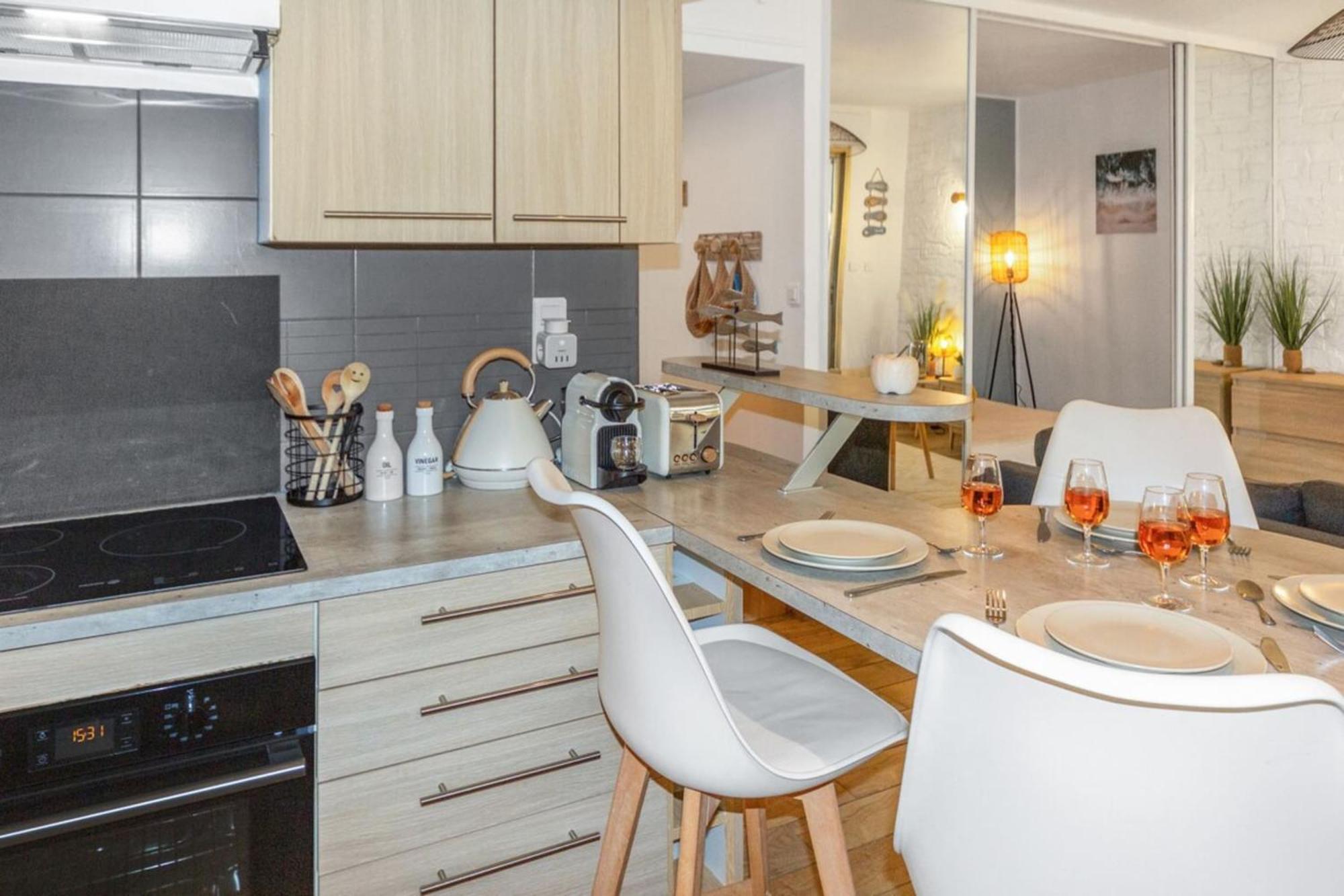 Appartement bord de mer Cagnes-sur-Mer Buitenkant foto